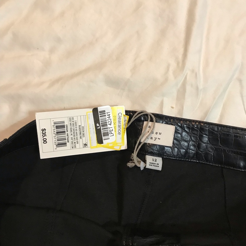 A New Day Black Faux Leather Croc Embossed Straight Leg Pants Size 12 NWT - Picture 3 of 6